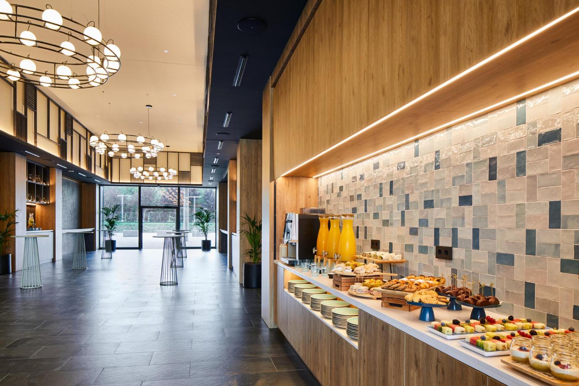 Four Points By Sheraton Barcelona Airport Viladecáns Eksteriør bilde